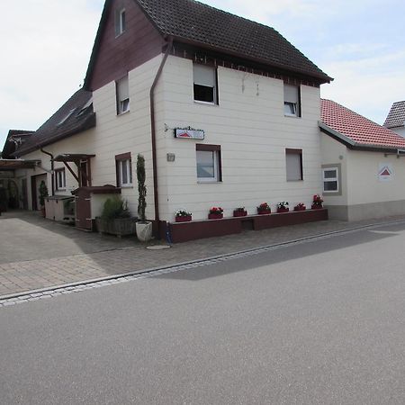 Gastehaus Stramka Hotel Руст Екстериор снимка